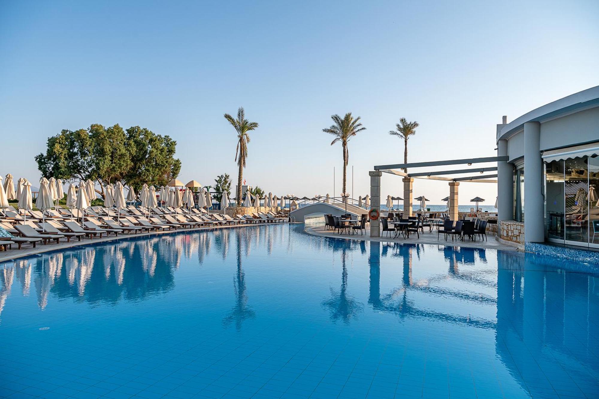 Caldera Beach Gerani  Buitenkant foto